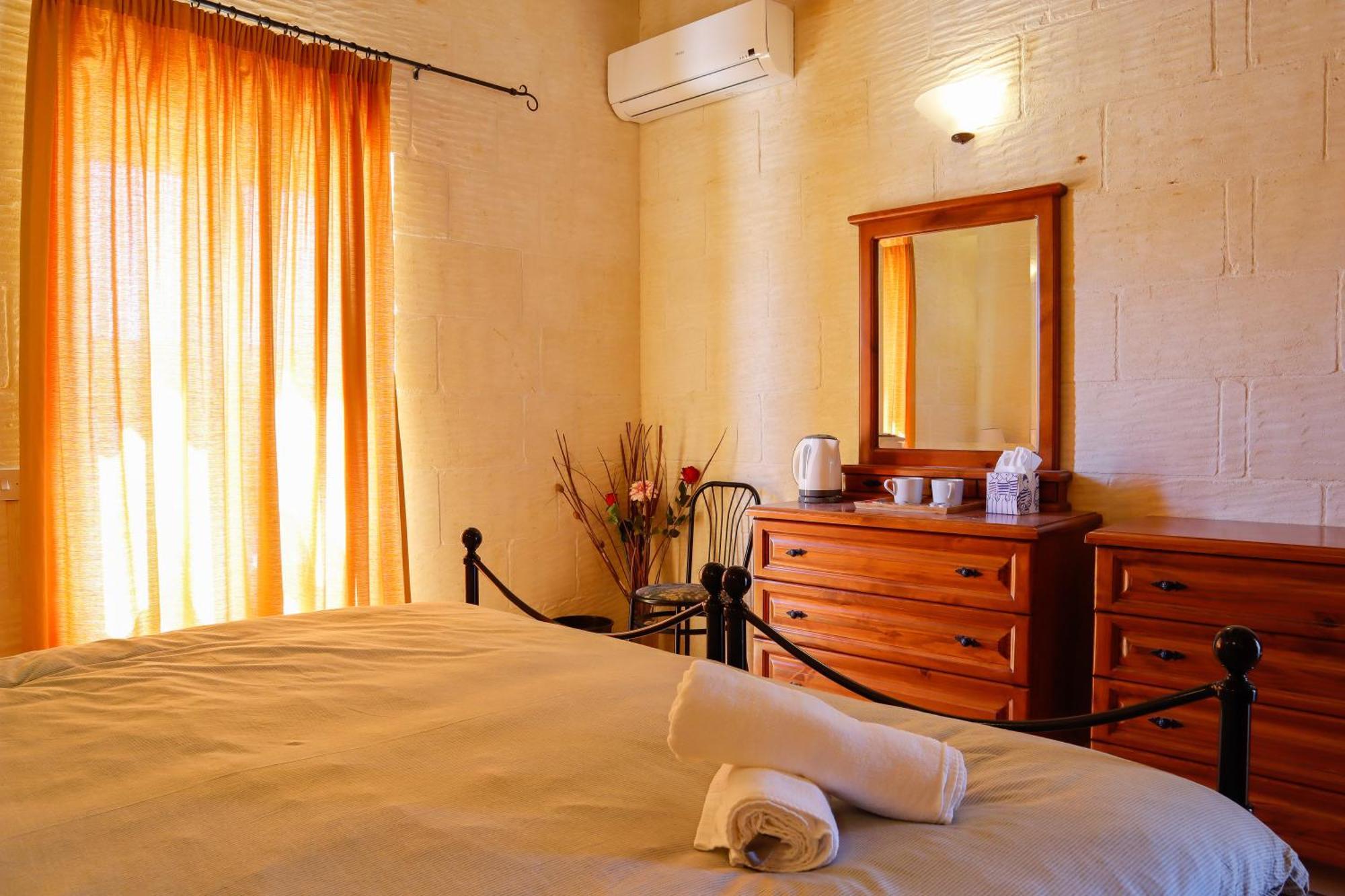 Rosehill B&B 자프라 외부 사진
